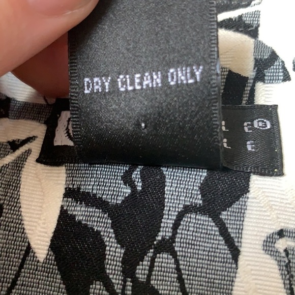 𝅺carole Little multi colored Embroidered Jacket - Picture 6 of 6